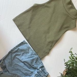 Green turtle neck with Jean shorts
